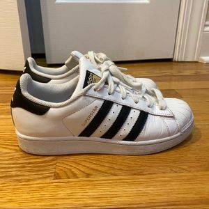Adidas Superstar Sneakers